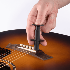 D'Addario Bridge Pin Puller - Image 2